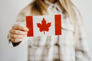 immigrate to Portugal from Canada