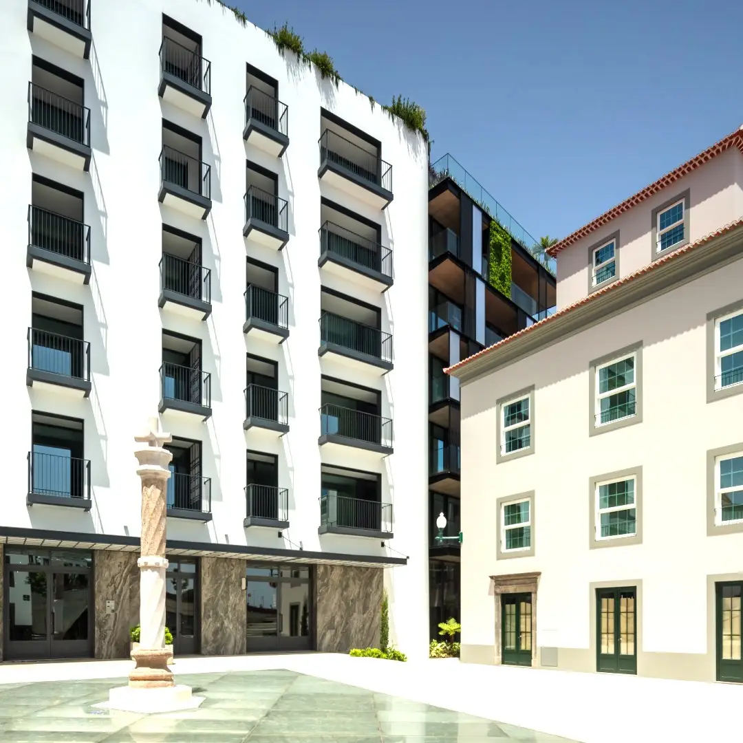 Facade-2-1.jpg