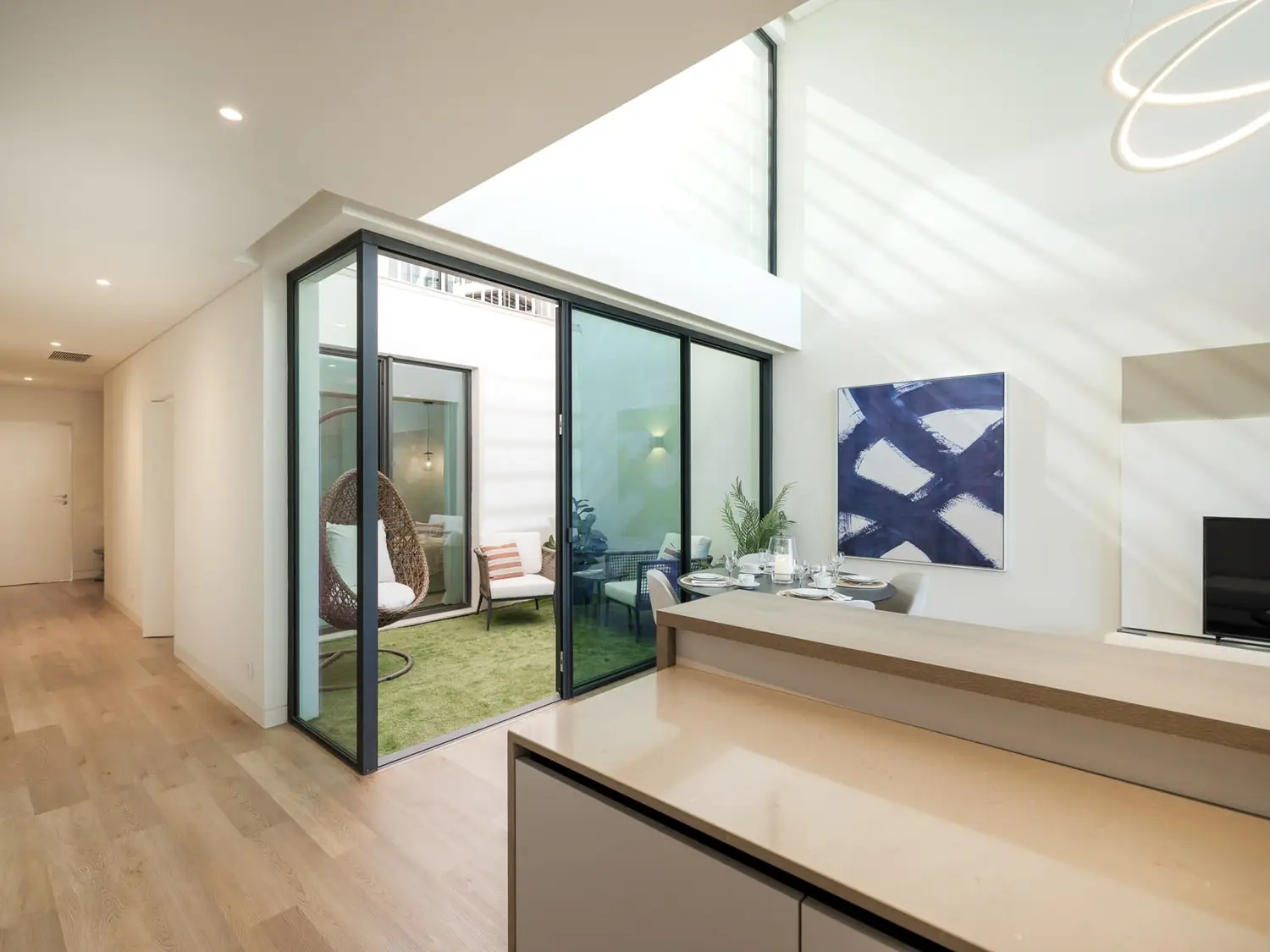 living-room-1-portugal-investment-properties-3.jpg