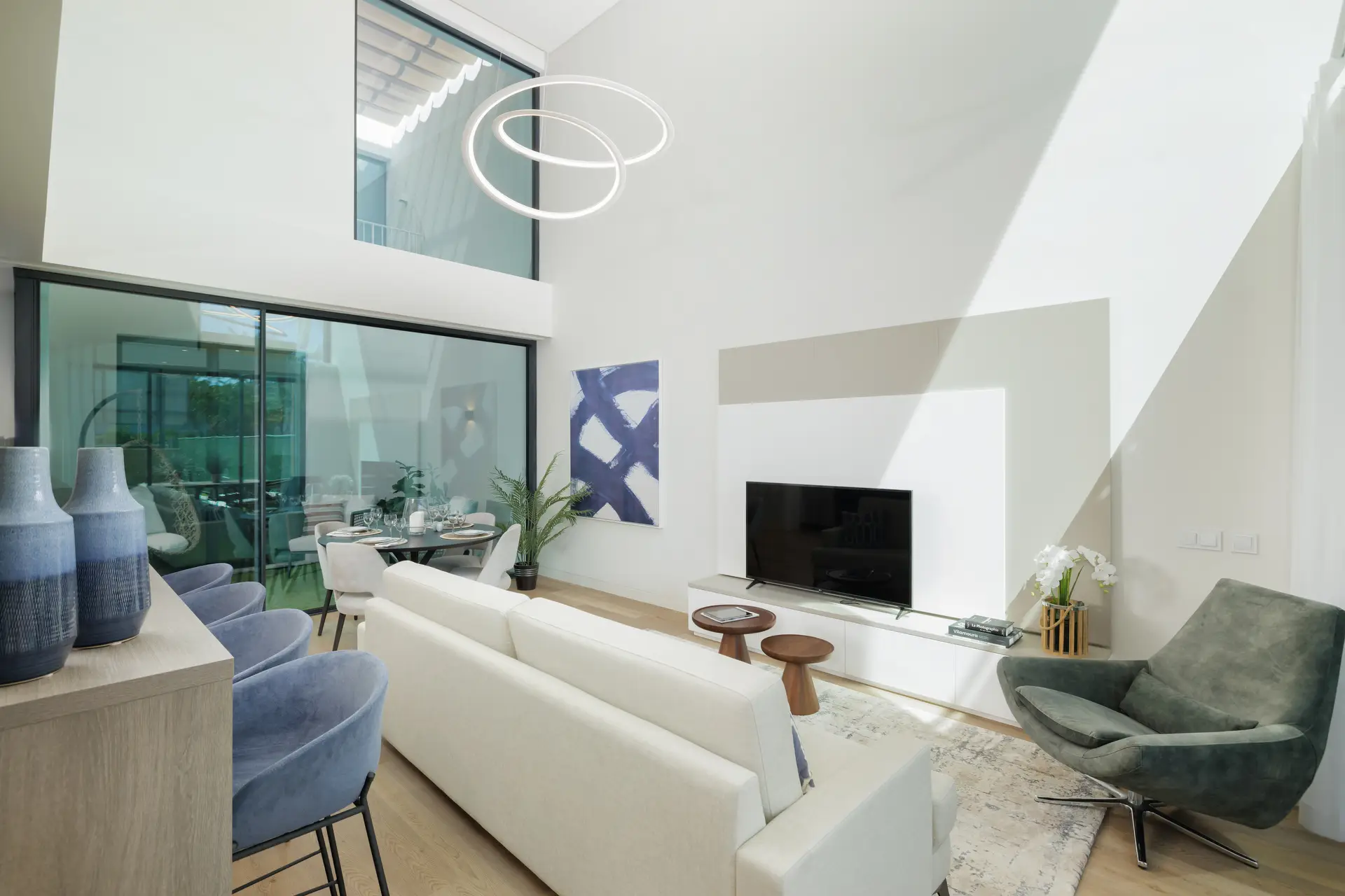 living-room-portugal-investment-properties-9.jpg