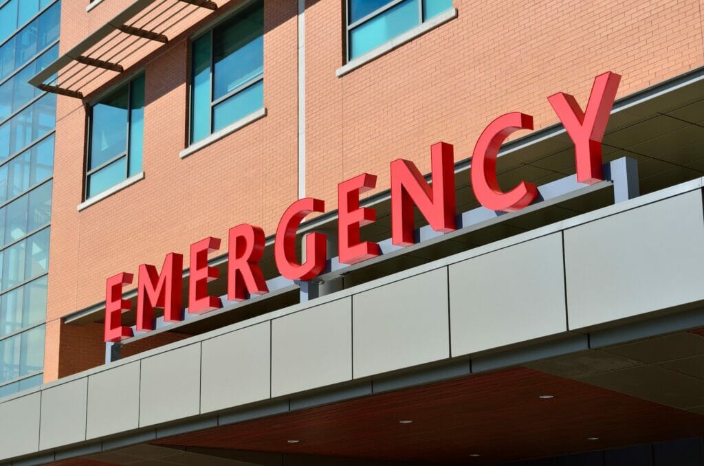 healthcare urgency portugal residency advisors