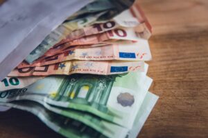 Sending money to Portugal