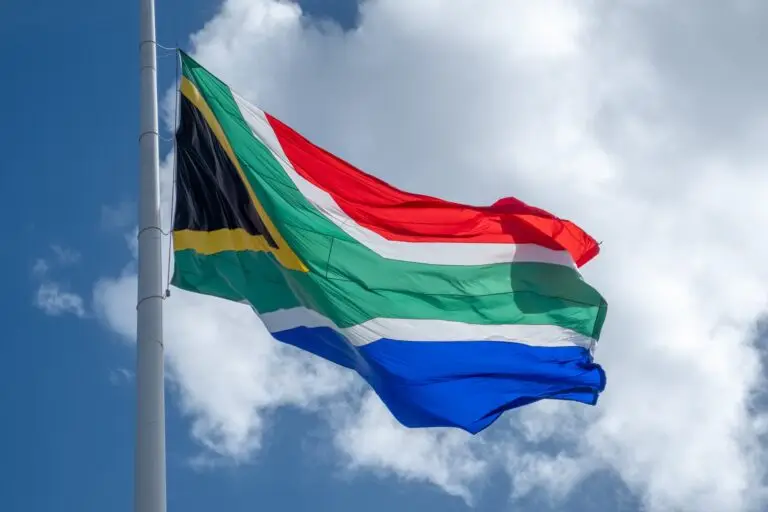 immigrate to Portugal from South Africa